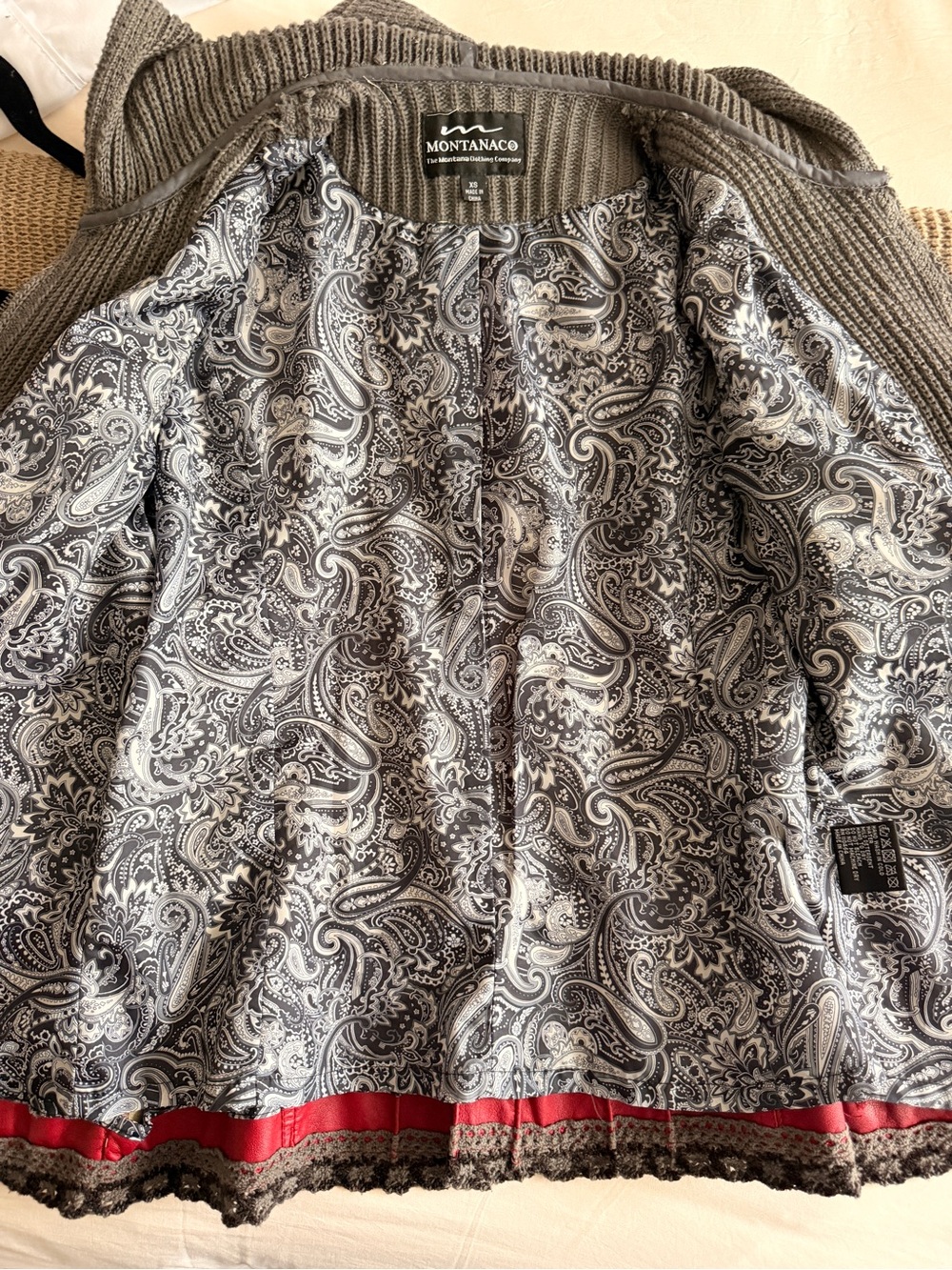 Deep Red Faux Leather Jacket with Knit Zip closure - Picture 4 of 6
